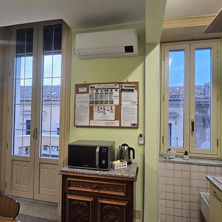 Palazzo Vitrano - Tourist Apartment Aeroporto di Catania Fontana Rossa Esterno foto