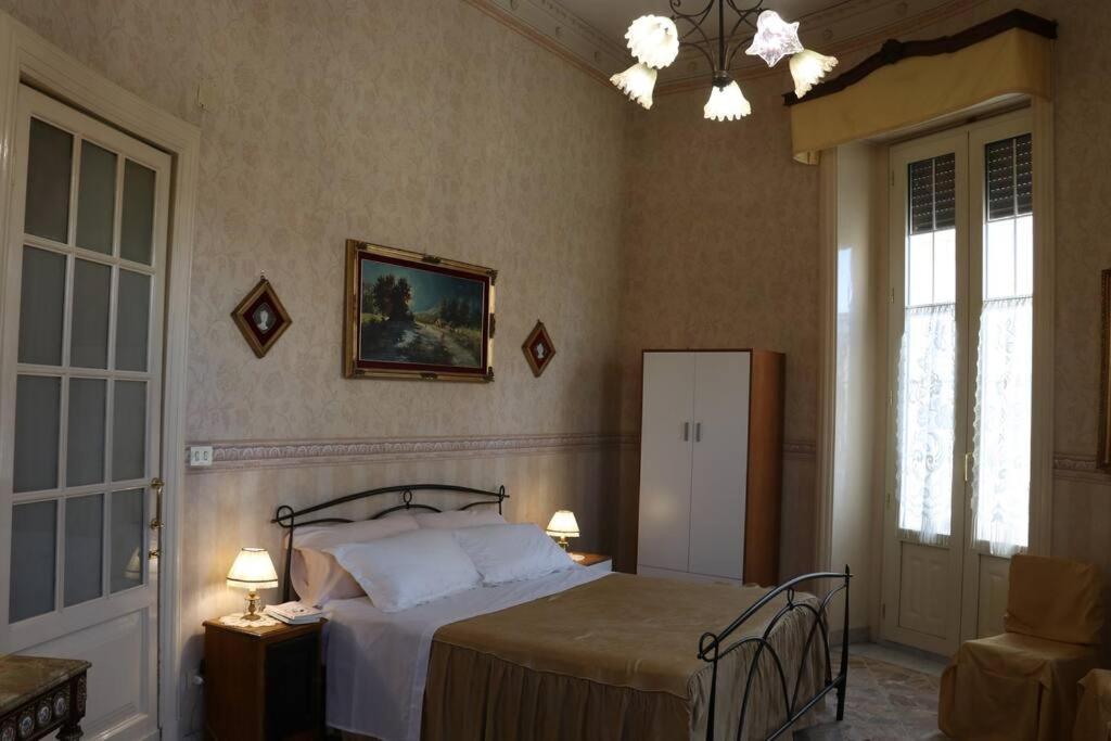 Palazzo Vitrano - Tourist Apartment Aeroporto di Catania Fontana Rossa Esterno foto