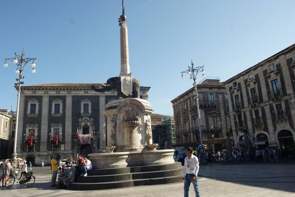 Palazzo Vitrano - Tourist Apartment Aeroporto di Catania Fontana Rossa Esterno foto