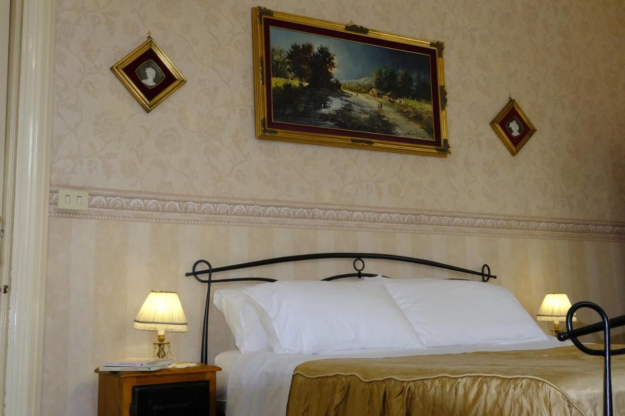 Palazzo Vitrano - Tourist Apartment Aeroporto di Catania Fontana Rossa Esterno foto