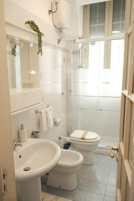 Palazzo Vitrano - Tourist Apartment Aeroporto di Catania Fontana Rossa Esterno foto